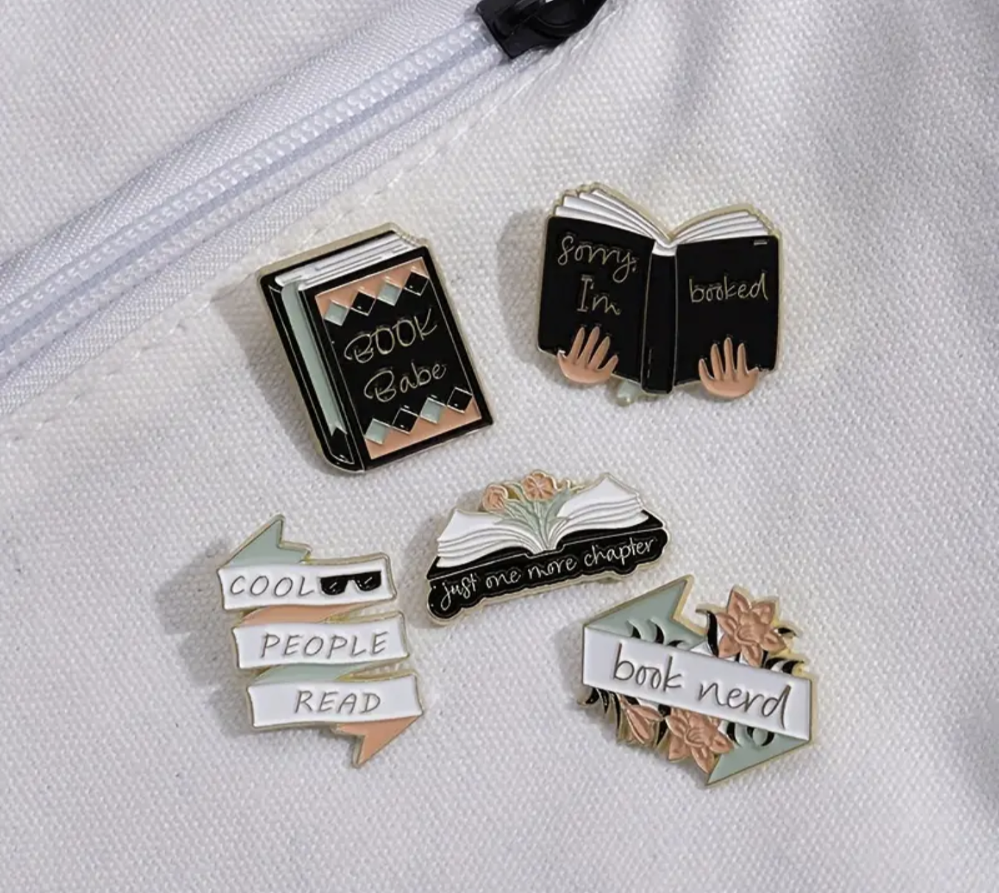 Book Nerd Pin badge set